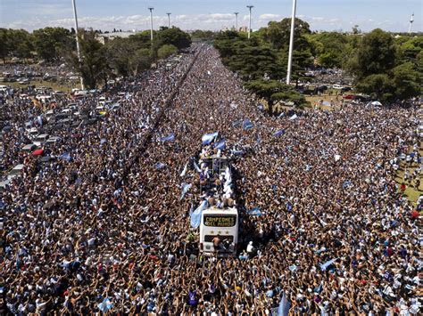 Overflow Crowds In Buenos Aires Forced The End Of A World Cup Celebration Parade