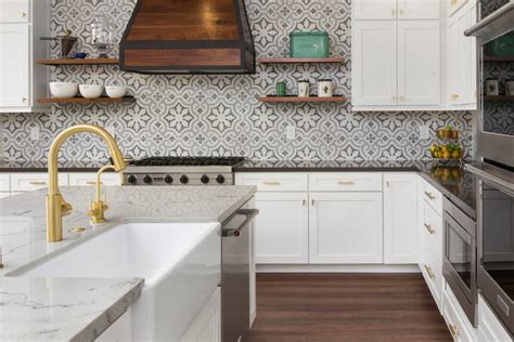 This kind of traditional, farmhouse decorative tile design is actually making a bit of a splash (get it?) even in modern homes. Top Kitchen Trends 2020 Guide to Ultimate Transformation