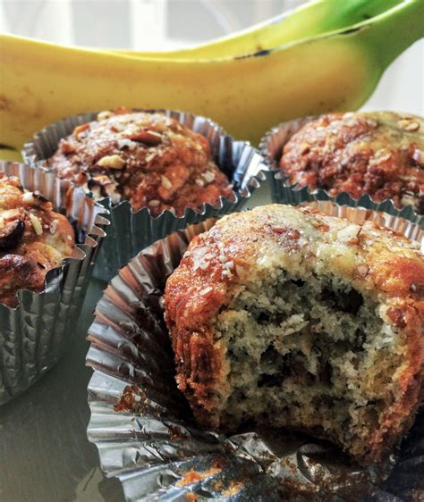 The World's Best Banana Nut Muffins! | Banana nut muffins, Best banana nut muffin recipe, Banana 