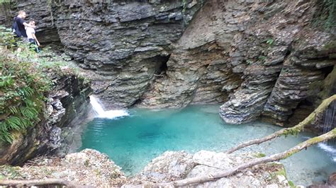 Grotta Azzurra Di Mel Angolo Segreto Vicino A Belluno
