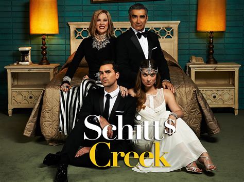 ‘schitts Creek Cast Going On ‘up Close And Personal Tour This Fall