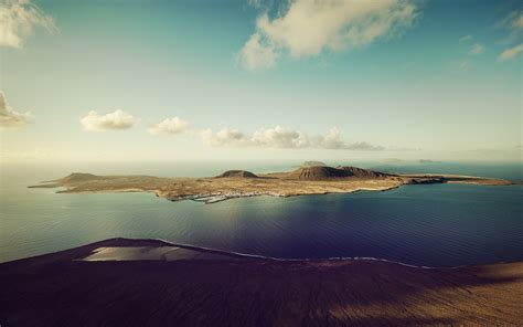 Wallpaper Islands Height Land Ocean Landscape 1680x1050