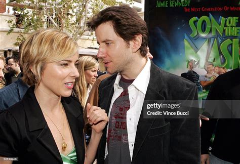 Actors Traylor Howard And Jamie Kennedy Attend The Premiere Of The