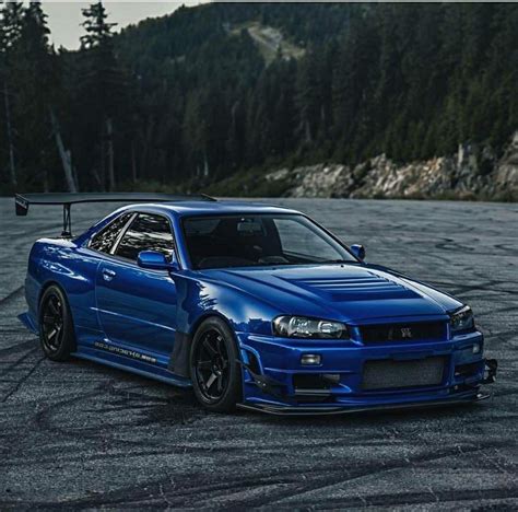 Nissan Skyline Gtr R34 R4wheelsandaengine