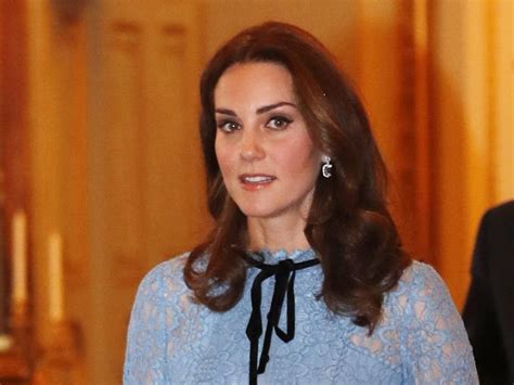 Duchess Kate Style Diary Camilla Die Queen Duchess Kate Victoria And Albert Museum Royal