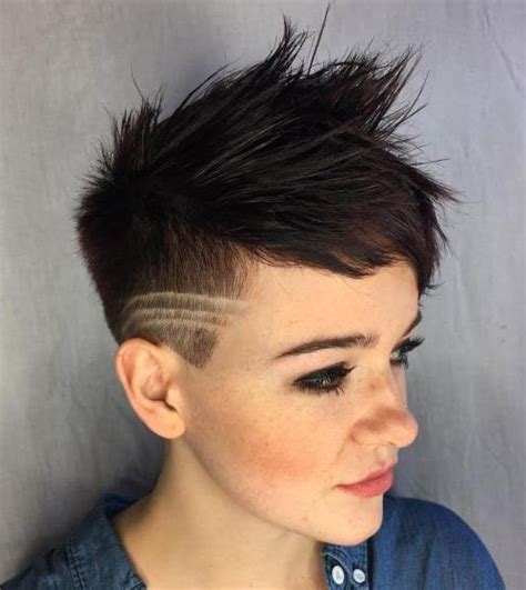 Beard, moustache, arms, legs, chest and back. 20 Androgynous Haircuts | Androgynous haircut, Androgynous hair, Womens haircuts