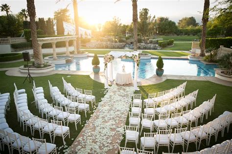 7 Dreamy Poolside Weddings To Inspire Your Summer Event Poolside