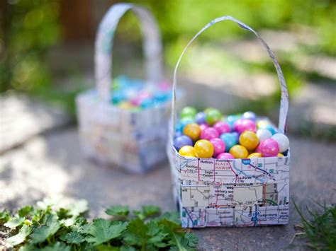How To Make A Woven Map Easter Basket Hgtv