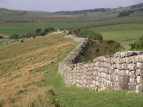 Ad 122 Hadrians Wall History Bytez
