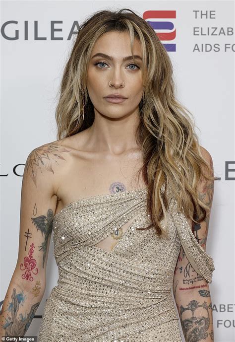 Paris Jackson Shimmers In A Sparkling Champagne Gown At The Elizabeth