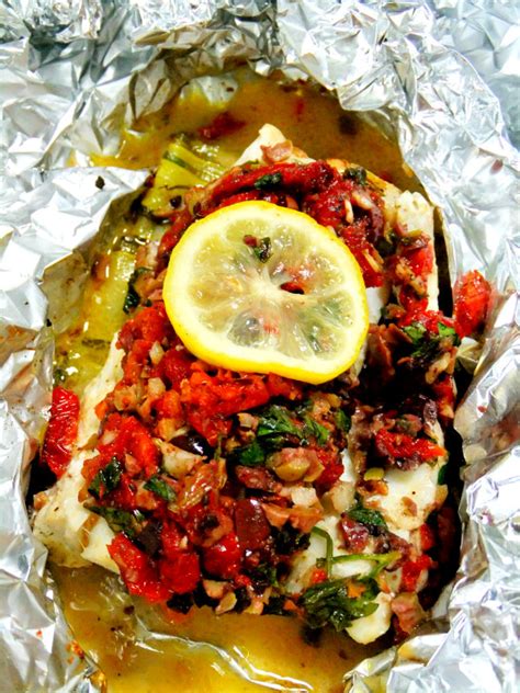 Baked cod mediterranean baked fish recipe. Easy Mediterranean Fish In Foil Packets Recipe — Dishmaps
