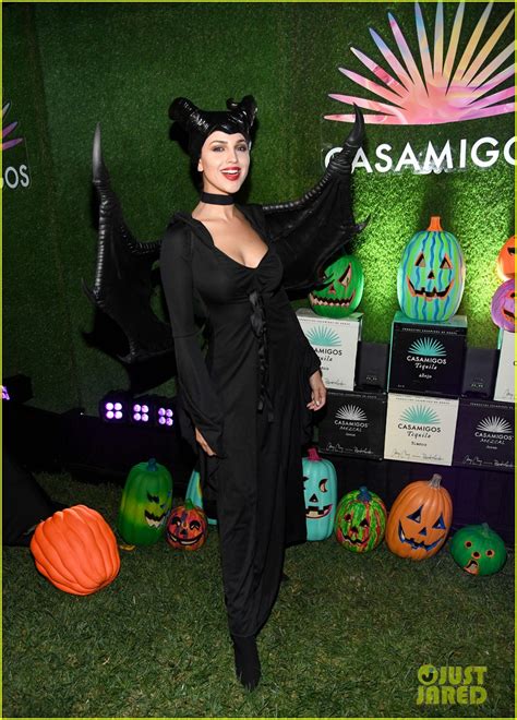 Nina Dobrev Dresses Up As Billie Eilish At A Halloween Party Photo 4377042 Nina Dobrev