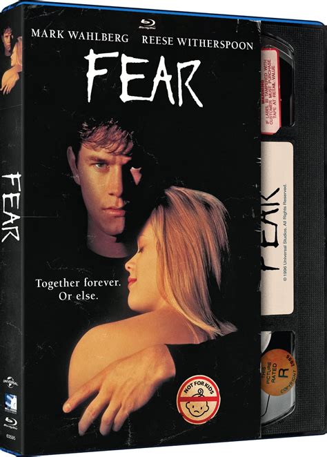 Amazon Com Fear Retro Vhs Mark Wahlberg Reese Witherspoon William Petersen Amy Brenneman