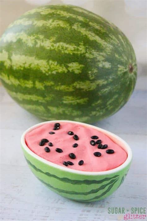 6 Summer Fun Watermelon Crafts