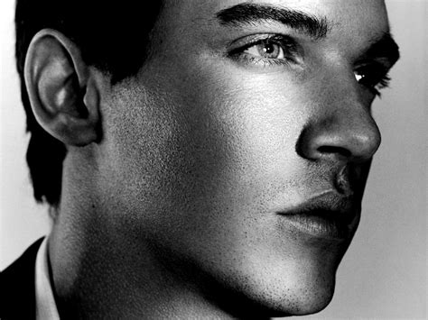The irish actor, famous for his eyes and talent alike, was a rising star in the early 2000s, starring alongside the likes of reese witherspoon and tom cruise in blockbuster movies. The Mortal Institute: Actor Spotlight: Jonathan Rhys Meyers