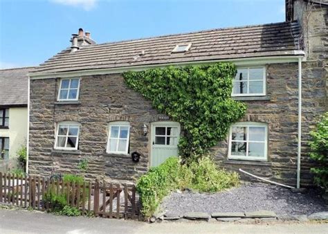 Charming Country Cottages For Sale For Less Than £200000