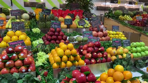 The Fresh Market Al Aweer Dubai Vegetable Souk Youtube