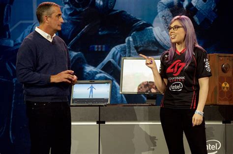 Top 10 Highest Earning Female Esports Gamers In The World