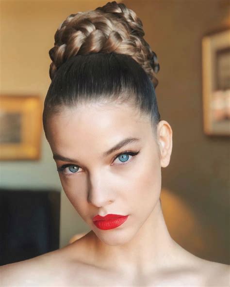 Pin By Igorgichenkov On Beauty In 2020 Barbara Palvin Red Lipstick