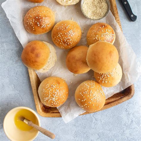 All The Different Types Of Yeast Breads To Bake At Home