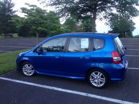 The honda fit consistently rates as one of the top city cars of 2008. 2008 Honda Fit - Pictures - CarGurus