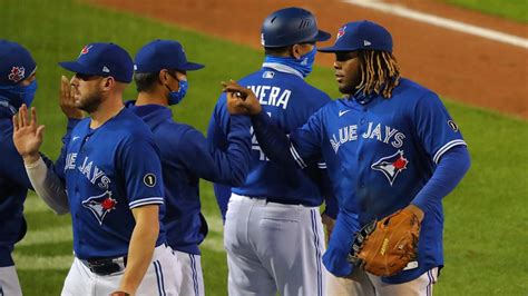 Blue Jays Clinch 1st Playoff Berth Since 2016