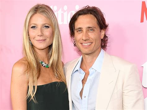Gwyneth Paltrows Sex Life Over After Moving In With Husband Canoecom