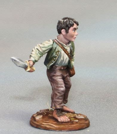 Halfling Rogue With Dagger Dark Sword Miniatures