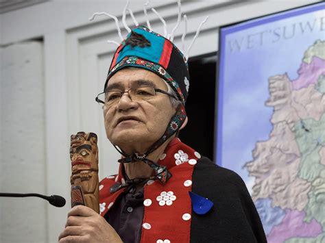 Deeply I Apologize Bc Chief Who Led Pipeline Protest Gets