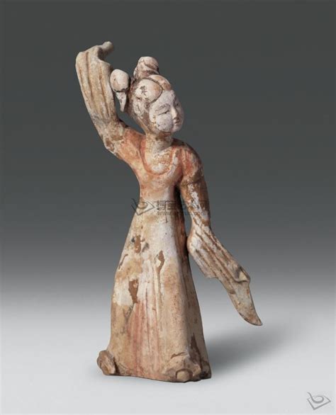 A Figurine Of Han Dynasty China China Art Chinese Art Ancient Art