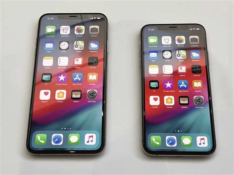 Iphone Xs Hands On Xs Max Feels Shockingly Light Killer Features