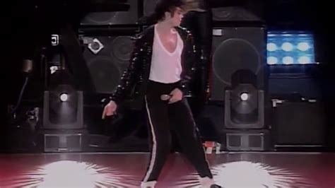 Moonwalk In Bucharest Michael Jackson Dangerous Tour Hq Youtube