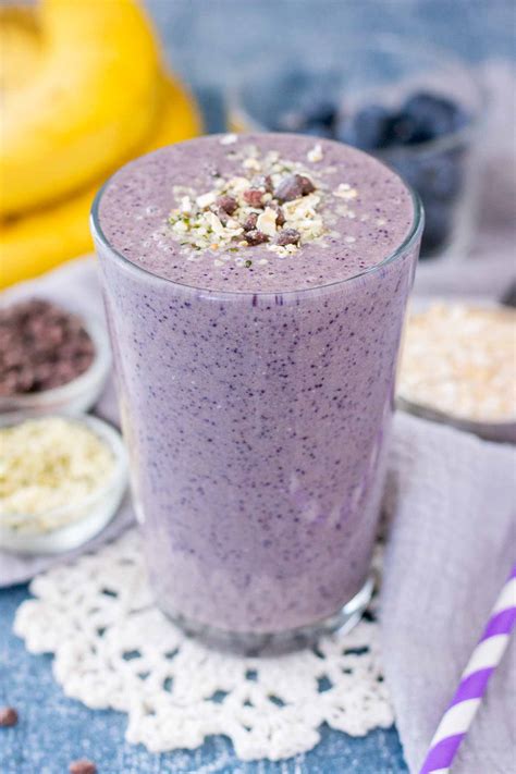 Yes, the intake of banana smoothie will help you to shed excess calories and makes you strong, fit and healthy. Banana Oatmeal Smoothie For Weight Gain Benefits - Banana Oatmeal Smoothie Sweet Creamy ...