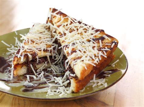 roti kalong