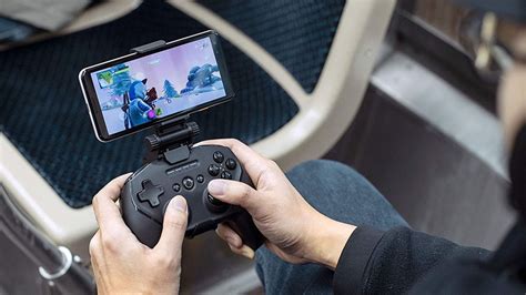 8 Accessories To Improve Your Mobile Gaming Sessions Review Geek