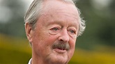Duke of Marlborough's death announced by Blenheim Palace - BBC News