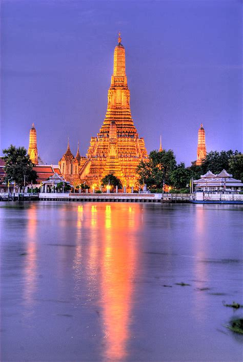Wat Arun Buddhist Temple Reflects Photograph By Jaynes Gallery Pixels