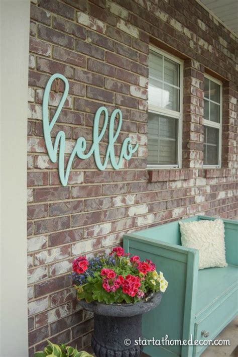 This year's anzac eve concert music from the home front has completely sold out, but you can still catch the biggest names in australian music performing live tomorrow night either on the tv or by streaming the show online. 11 spring front porches - Lolly Jane