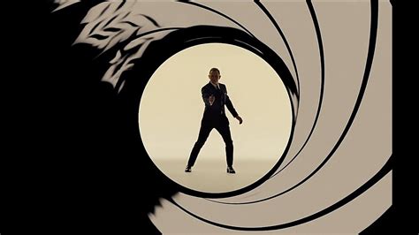 James Bond Its Time To Return To Absurdity With Love Den Of Geek