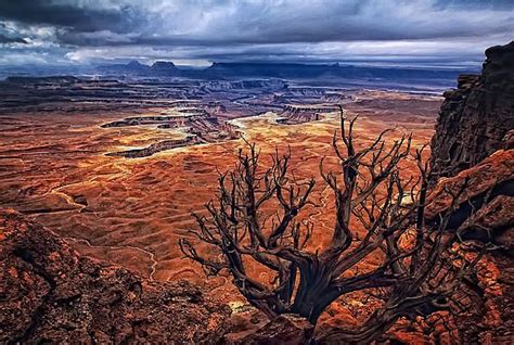 Approaching Storm By Priscilla Burgers Green River Overlook