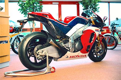 Enjoy fast delivery, best quality and cheap price. Honda Delivers First RC213V-S - Ultimate MotoGP Racing ...