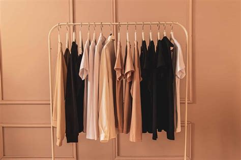 12 Benefits Of A Minimalist Wardrobe Minimalism Made Simple