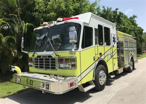 Bradford Fire Apparatus 2004 Ferrara Custom Rescue Pumper Bradford