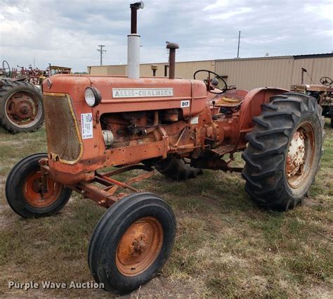 Allis Chalmers D17 Tractor In Newton Ks Item Do2982 Sold Purple Wave