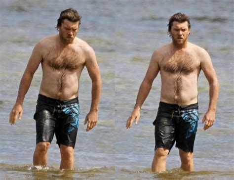 Pin On Hot Dudes Sam Worthington