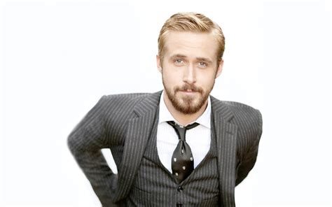 Download Celebrity Ryan Gosling Hd Wallpaper