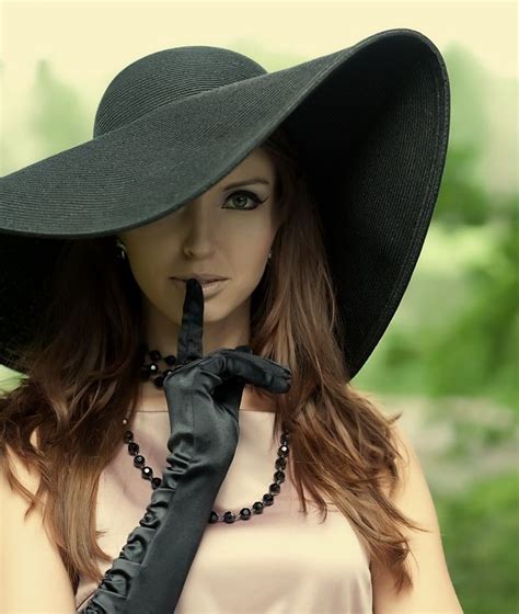 Elegant Lady Putdownyourphone Carde Fashion Elegant Woman Hats For Women