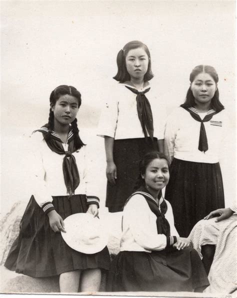 昭和 年代頃 昭和 年代前半頃 女学校 女学生の生写真 合計 枚 制服 私服清楚美人 天然美少女 戦後復興期 の落札情報詳細