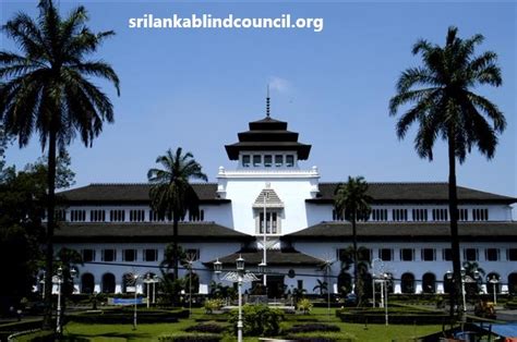 Daftar Universitas Terbaik Di Bandung 2023 Versi Unirank