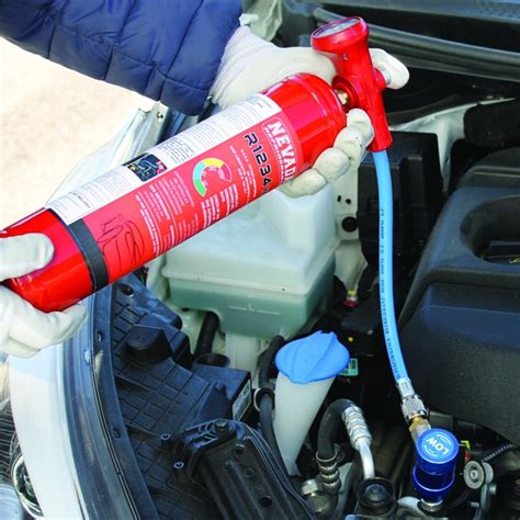 Mercedes ac blows hot air. R1234yf refrigerant gas do it yourself recharge kit 1 Kg